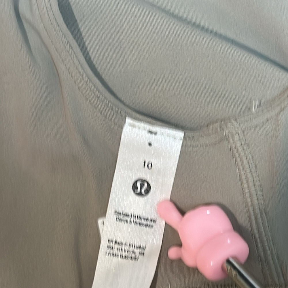 Lululemon Align Asymmetrical Bra - Picture 6 of 6